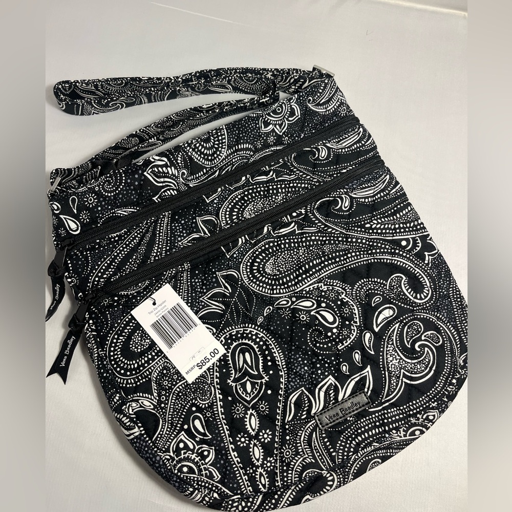 NWT TRIO ZIP HIPSTER CROSSBODY SHOULDER BAG by VERA BRADLEY IN STELLAR PAISLEY